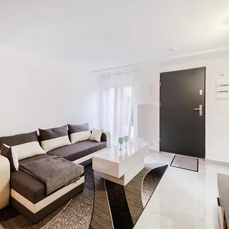Batie - Appt 4 Personnes A Lägenhet