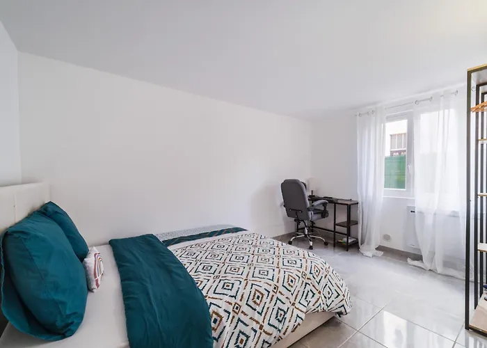 Batie - Appt 4 Personnes A * Mulhouse